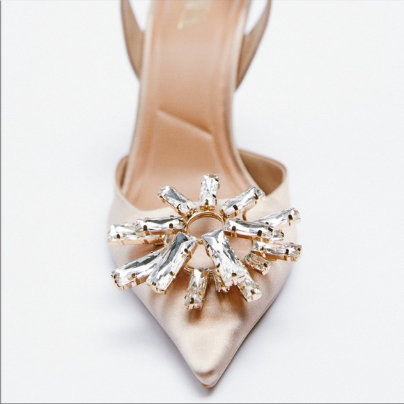 Zara shimmery mid-heal sling back shoes - Picture 3 of 12